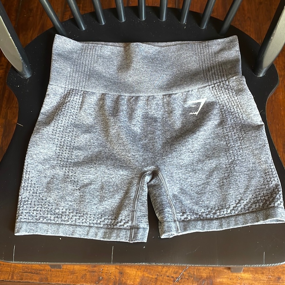 Gymshark Vital Seamless 1.0! Excellent condition. No rips, tears or stains.
